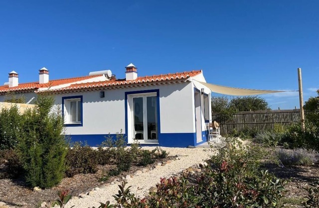 Holiday house Aljezur for 1 - 2 persons with 1 bedroom - Twin house
