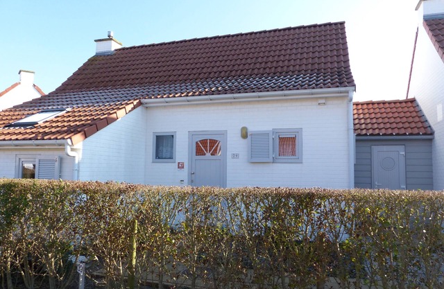 Holiday house at 800m from the beach in De Haan