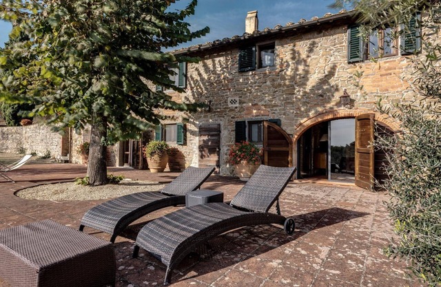 Holiday house Cavriglia for 1 - 8 persons with 4 bedrooms - Farmhouse