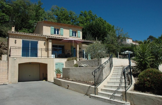 Holiday house Bagnols en Forêt for 1 - 6 persons with 3 bedrooms - Holiday house
