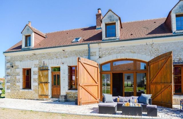 Holiday house Francueil for 2 - 10 persons with 4 bedrooms - Holiday house