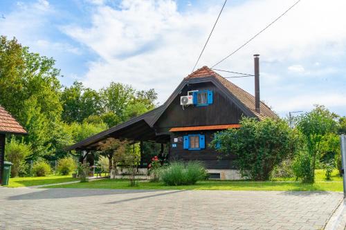 Holiday House Monto