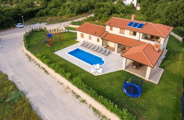 Holiday house Nedescina for 1 - 10 persons with 4 bedrooms - Holiday house