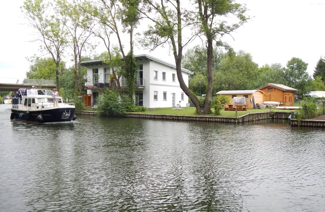 * Holiday house Seebrise complete, right on the lake