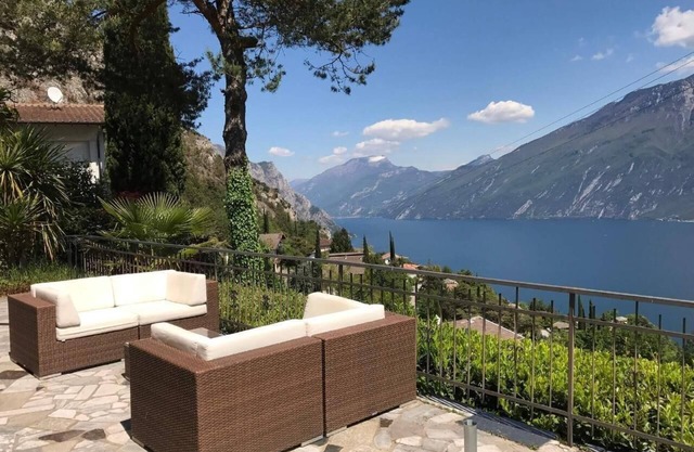 Holiday house Tremosine for 1 - 6 persons with 2 bedrooms - Holiday home