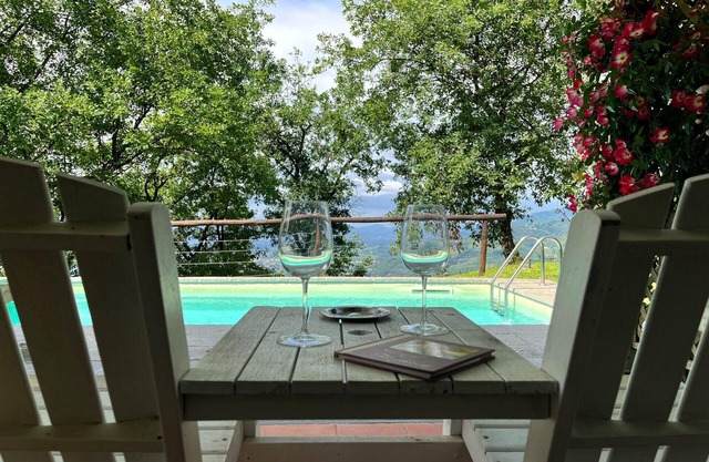 Holiday house Uzzano for 1 - 4 persons with 2 bedrooms - Holiday house