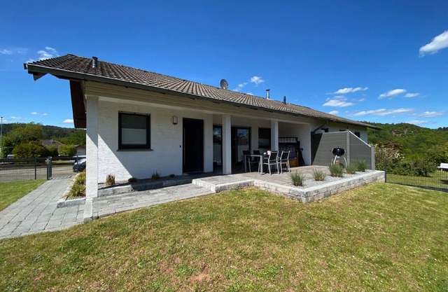 Holiday house Vöhl for 1 - 4 persons with 2 bedrooms - Twin house