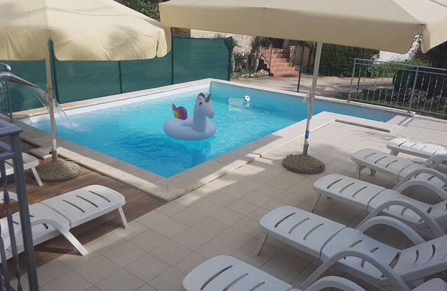 Holiday house with a swimming pool Rakotule, Central Istria - Središnja Istra (K-7071)