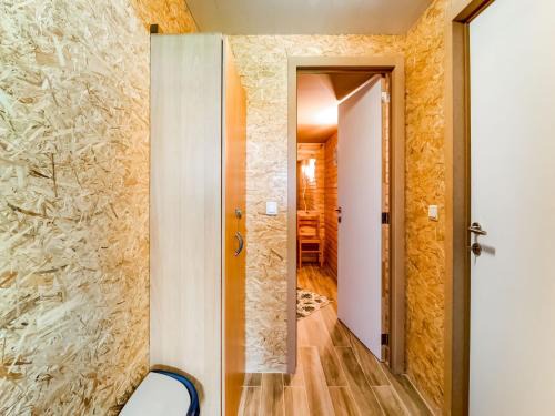 Holiday house with sauna and terrace, cleaning included