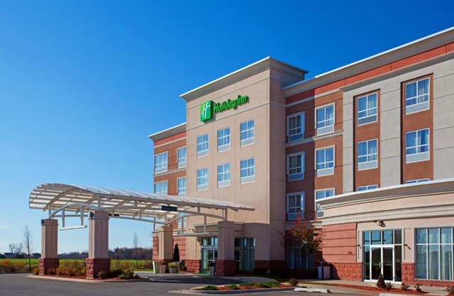 Holiday Inn Aurora North - Naperville by IHG