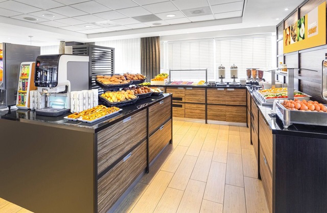 Holiday Inn Express Amsterdam - Sloterdijk Station by IHG