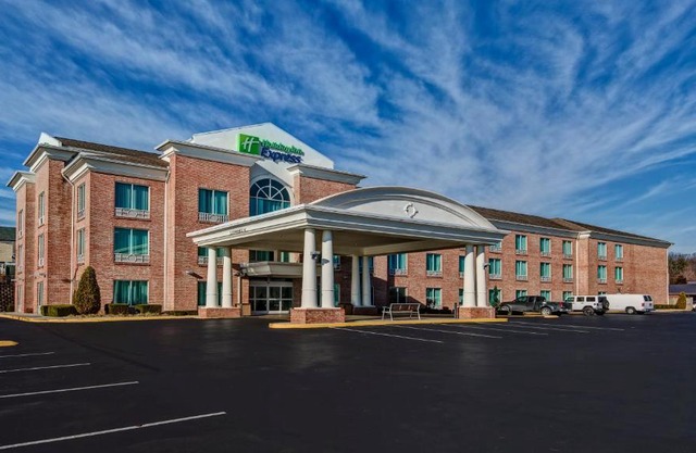 Holiday Inn Express Hotel & Suites London by IHG