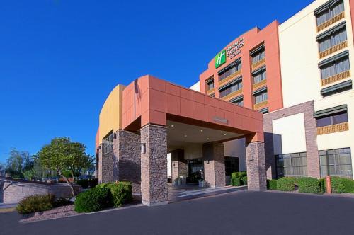 Holiday Inn Express Hotel & Suites Tempe by IHG