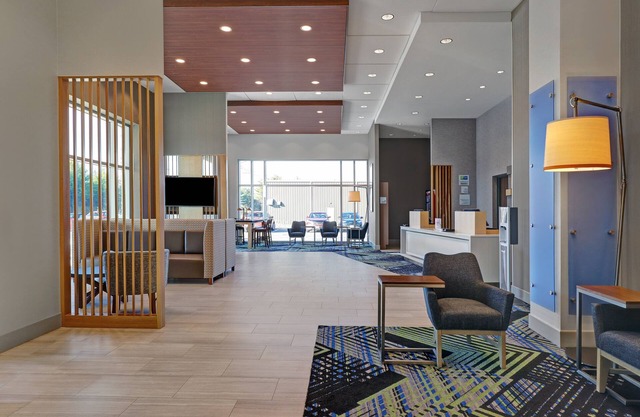 Holiday Inn Express Kingston West by IHG