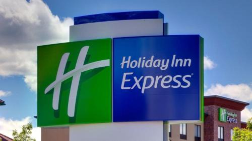 Holiday Inn Express & Suites Bronx - Zoo Area by IHG