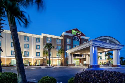 Holiday Inn Express & Suites Florence by IHG