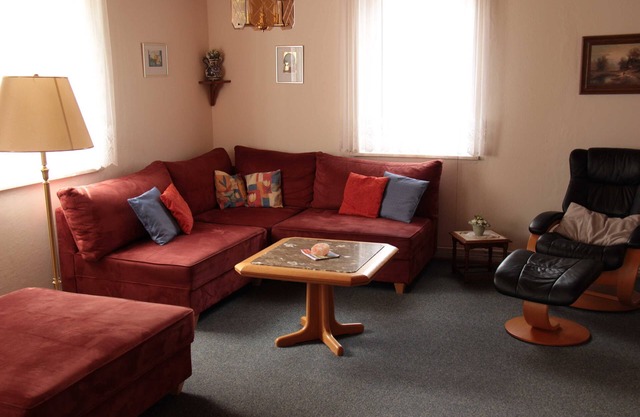 Holiday Jule - House Reese