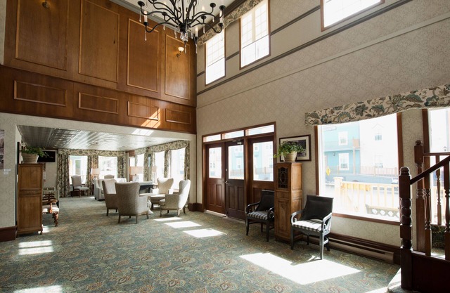 Holland America Dawson City Inn
