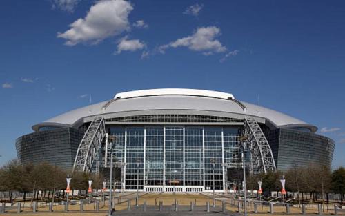 Hollywood House of Luxe ATT Stadium