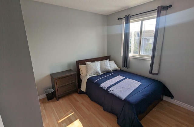 Home away from Home - Townhouse in Fort McMurray, AB