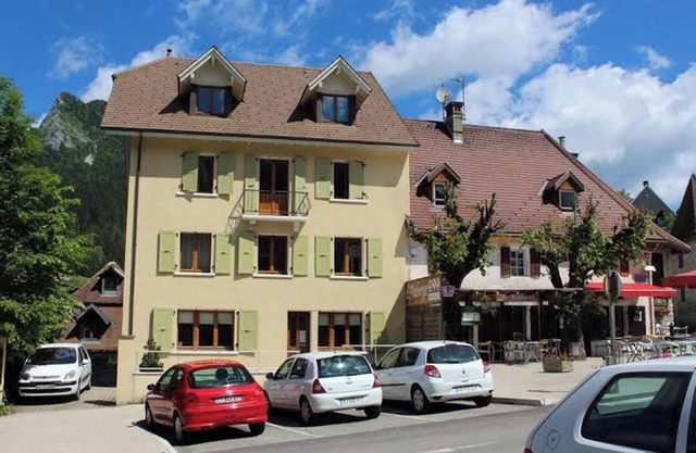 Homerez - Apt. St-Pierre Chartreuse, mountain view.