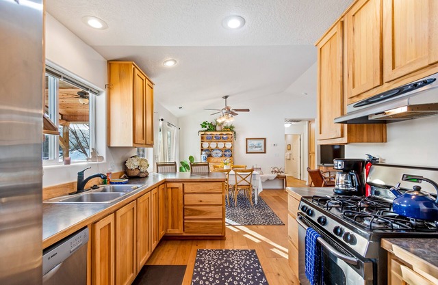 Home with free WiFi, washer/dryer & enclosed yard - close to hiking and biking