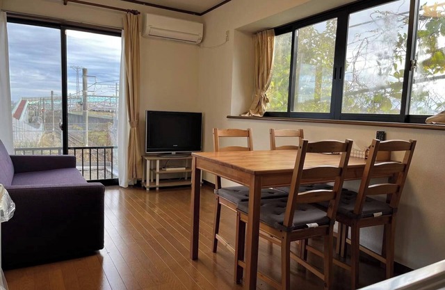 Homelike Makuhari Hongo There are two parking sp/Chiba Chiba