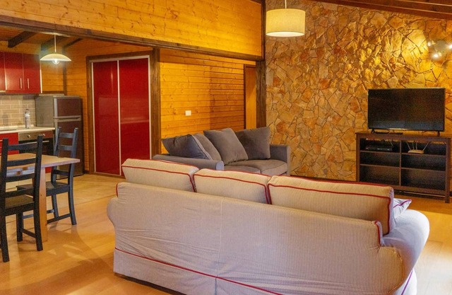 Homerez - Chalet for 6 ppl. with shared pool at Branca - Albergaria-a-Velha