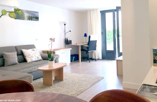 Homerez - Amazing appartement for 4 ppl. at Argenteuil