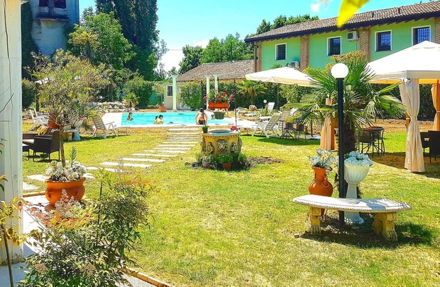 Homerez - Amazing studio for 4 ppl. with shared pool and balcony at Gragnano