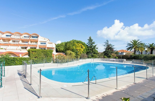 Homerez - Apartment in Antibes