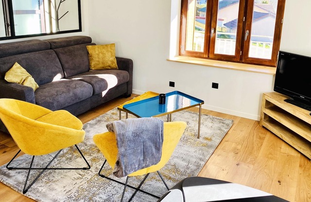 Homerez - Appartement 15 km away from the slopes for 7 ppl. at Coteaux du Lizon