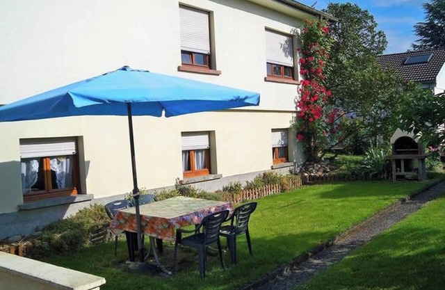 Homerez - Apt. Jebsheim, terrace and garden