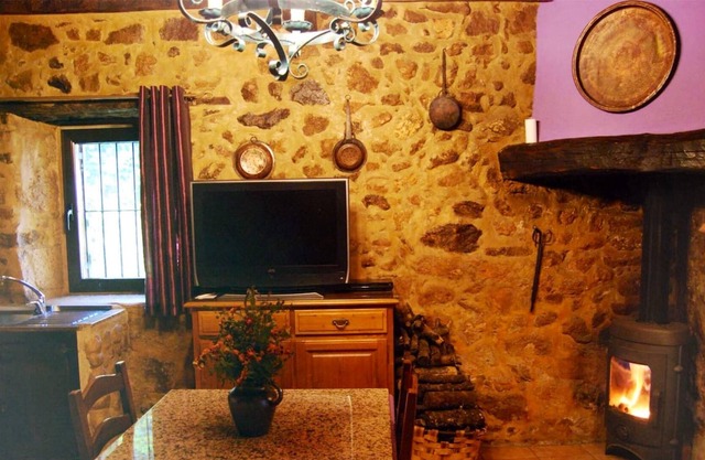 Homerez - Beautiful appartement for 2 ppl. with terrace at Segura de Toro