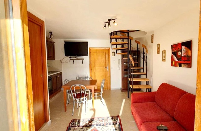 Homerez - Beautiful appartement for 6 ppl. with balcony at Pizzoferrato