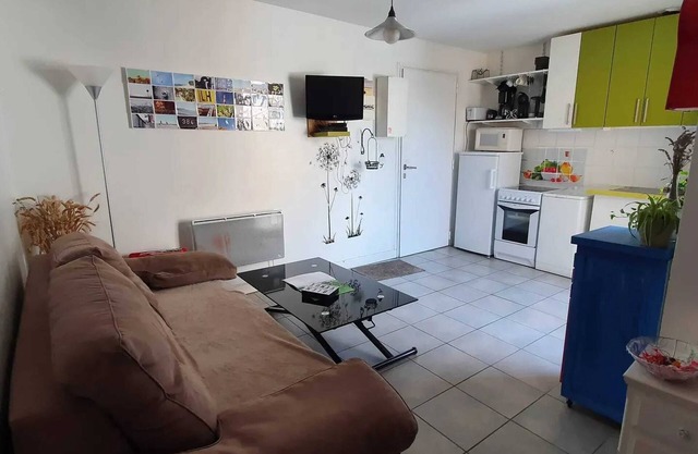 Homerez - Charming cottage in Le Havre with terrace and garden - 30 m²