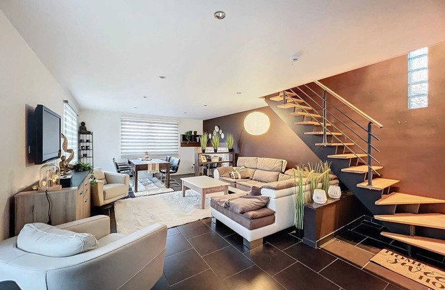 Homerez - Charming house in Glimes