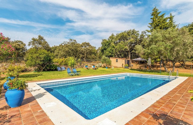 Homerez - Charming Villa in Cortegana with Private Pool
