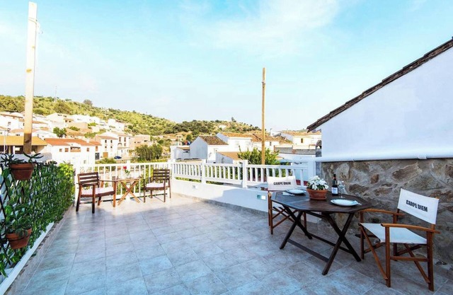 Homerez - Charming villa with private pool in Riogordo
