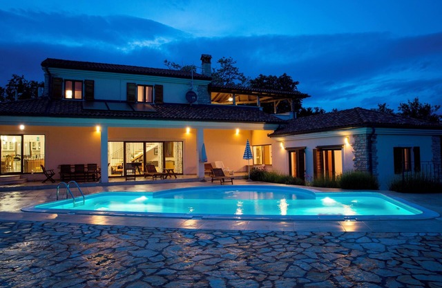 Homerez - Charming Villa near Žminj with Private Pool