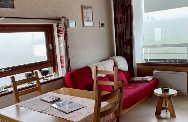 Homerez - Cosy Apt in Chamrousse