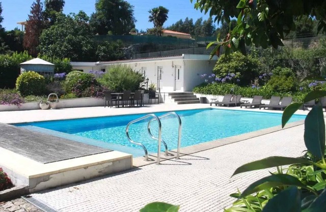 Homerez - Cozy house with pool in Vandoma