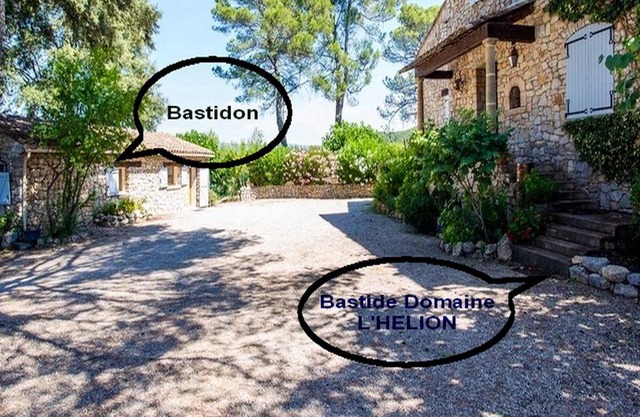 Homerez - House for 10 ppl. with swimming-pool, garden and terrace at Taradeau