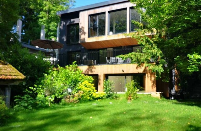 Homerez - House with Jacuzzi in Brunoy