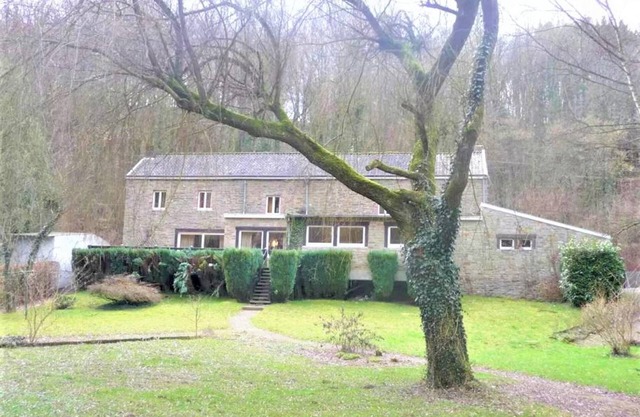 Homerez - Large house Comblain-au-Pont