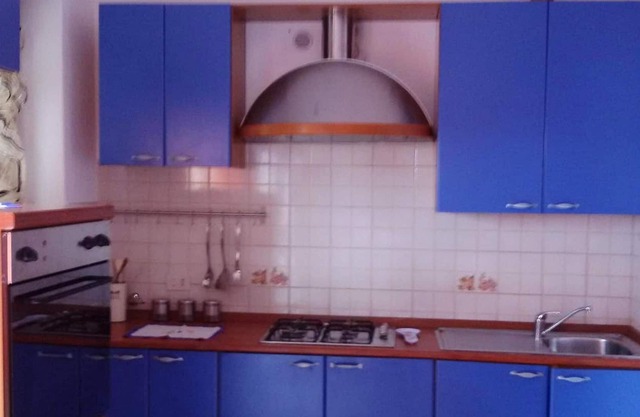 Homerez - Nice apartement for 4 ppl. with sea view and balcony at Pianoconte