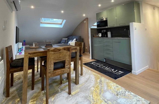 Homerez - Nice apartement for 4 ppl. at Malakoff