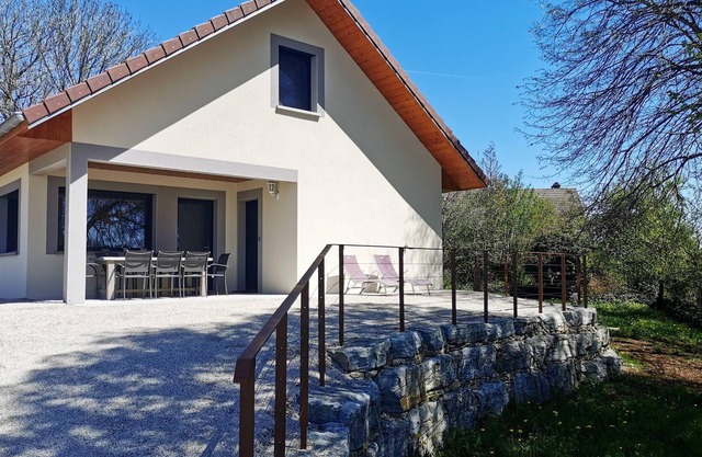 Homerez - Nice house with terrace and Wifi