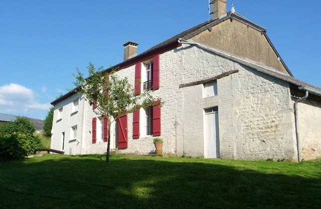 Homerez - Spacious house for 6 ppl. with garden and terrace at Jandun
