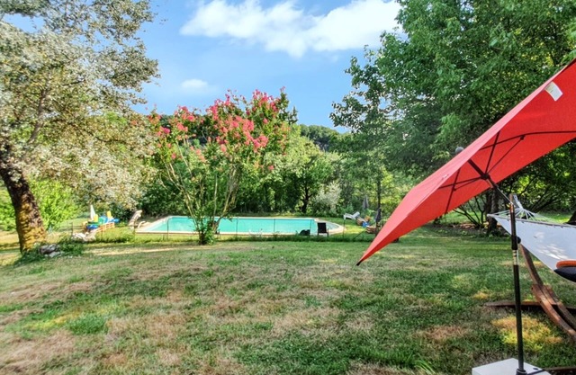 Homerez - Spacious Villa with Private Pool - Montricoux